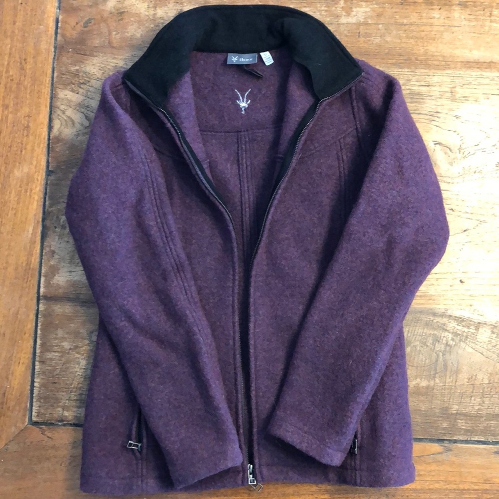 Ibex wool jacket like new eggplant in color